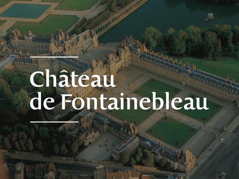 Le Petit Melun Apartment Bagian luar foto